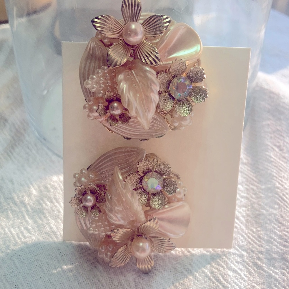 Vintage clip on earrings